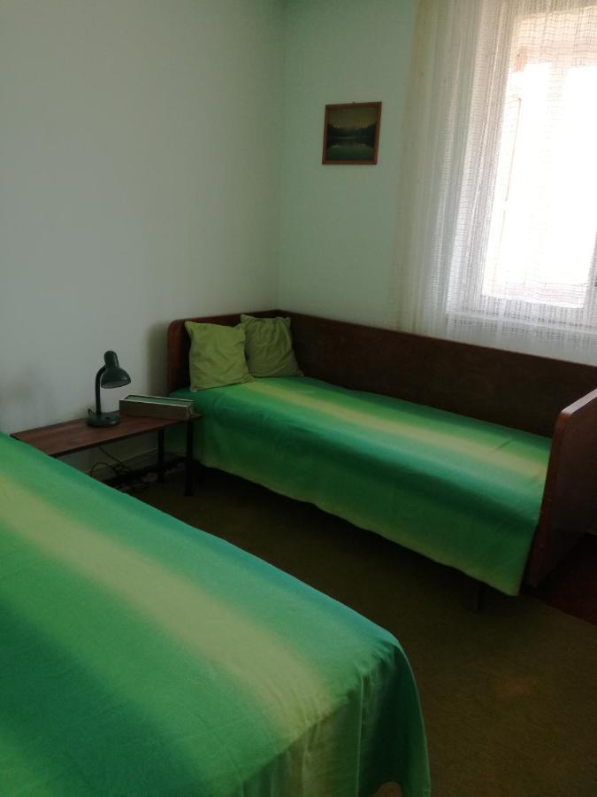 Sara Apartman Тыргу-Муреш Экстерьер фото