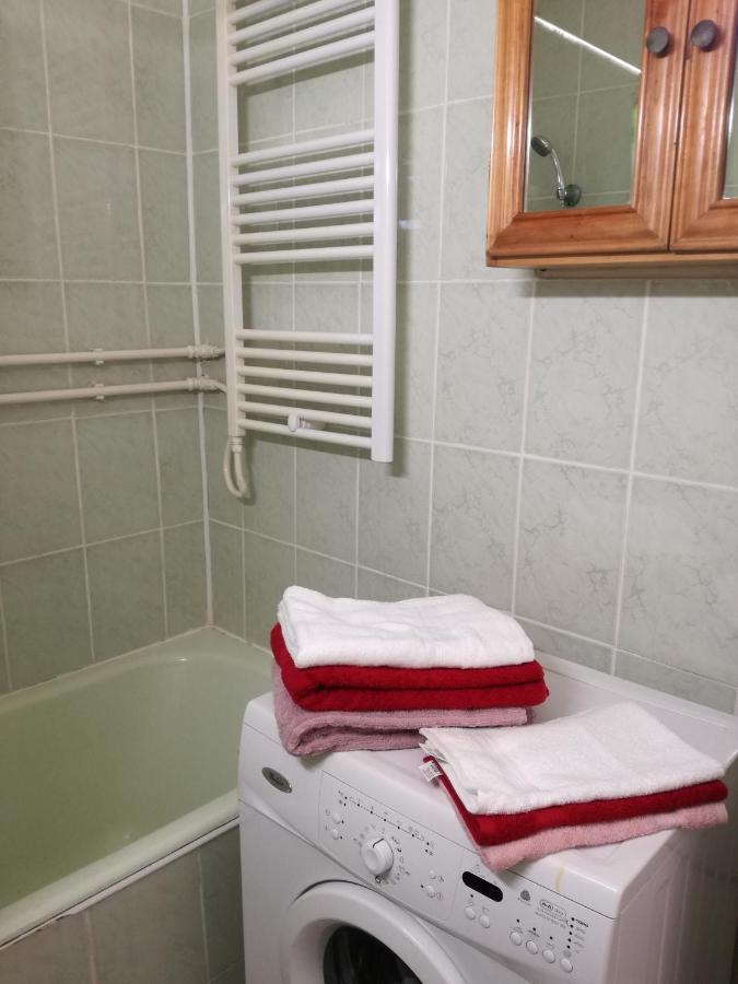 Sara Apartman Тыргу-Муреш Экстерьер фото